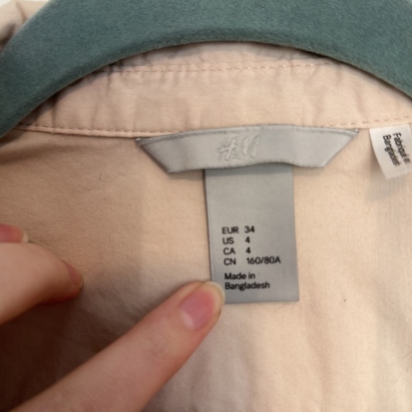 H&M blouse - Picture 2 of 3